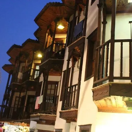 Orkide Hotel *